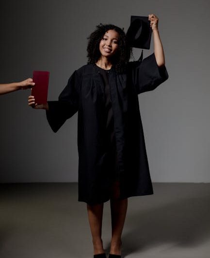 Купить диплом вуза в Москве быстро и безопасно